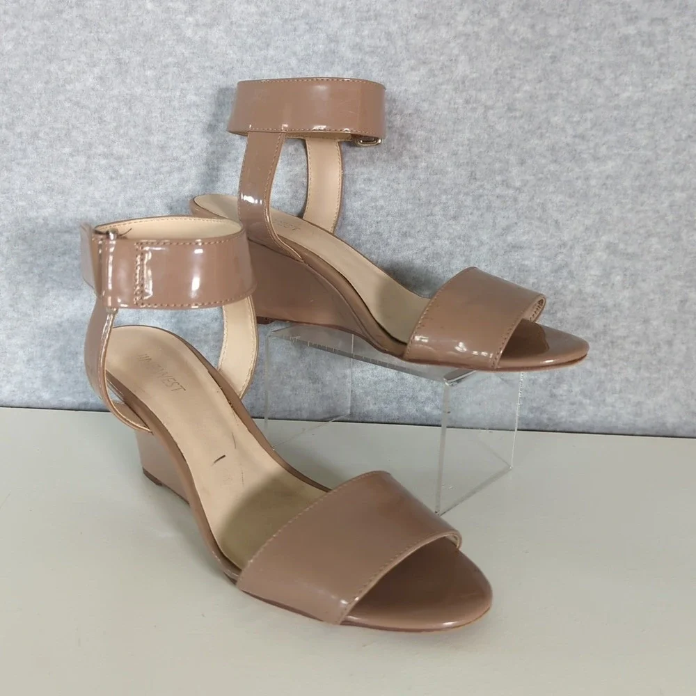 Nine West Riley Nude Patent Wedge Heels Dress Sandals Ankle Strap Neutral 8.5M